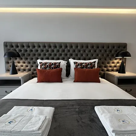 Atrium, Luxury With Sea View And Pool * Cascais