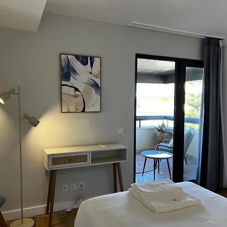 Apartment Atrium, Luxury With Sea View And Pool *