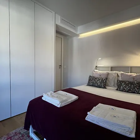 Atrium, Luxury With Sea View And Pool Apartment *